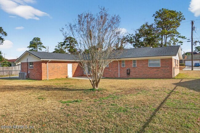 Building Photo - 2766 Greenridge Rd