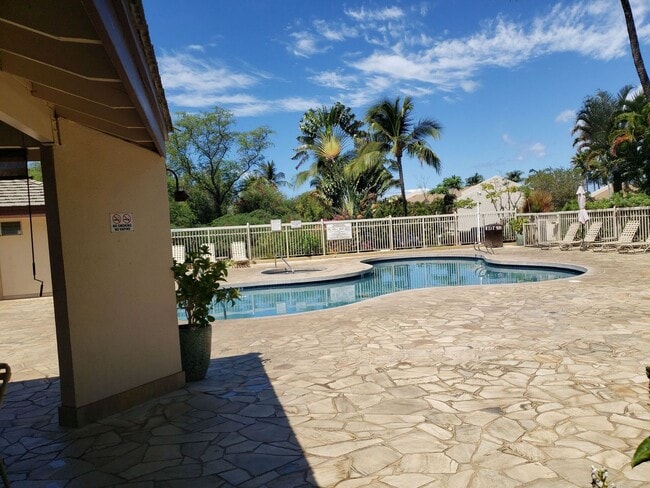 Building Photo - MAUI BANYAN - 1bd. 1bath fully furnished u...