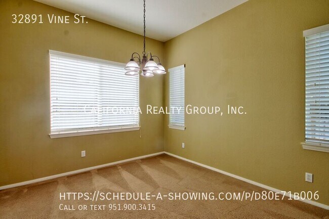 Building Photo - 32891 Vine St