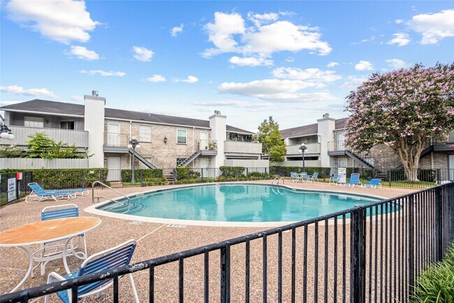 Building Photo - 8787 Brae Acres Rd