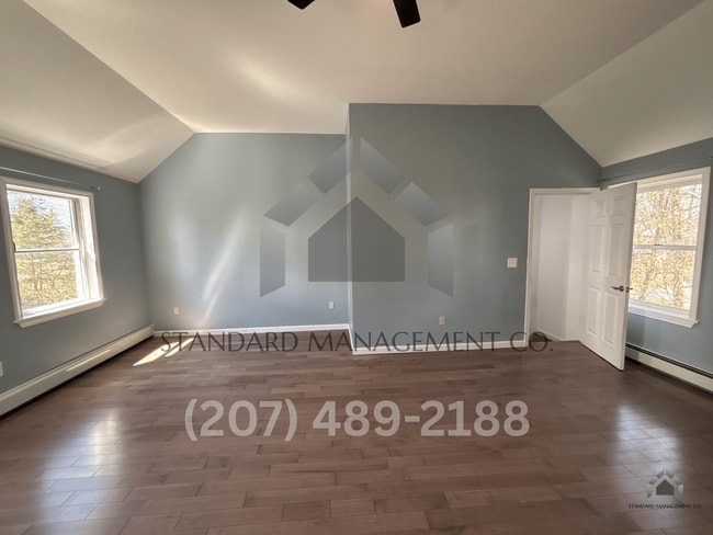 Building Photo - Spacious Updated 4BR/3BA Home | Garage, W/D, Pet-Friendly – $2,700