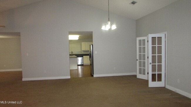 Building Photo - 14597 Bruce Cove S