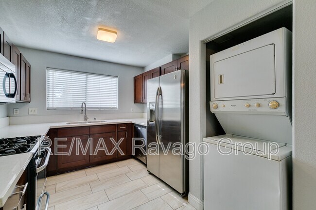 Building Photo - 1550 Jamielinn Ln
