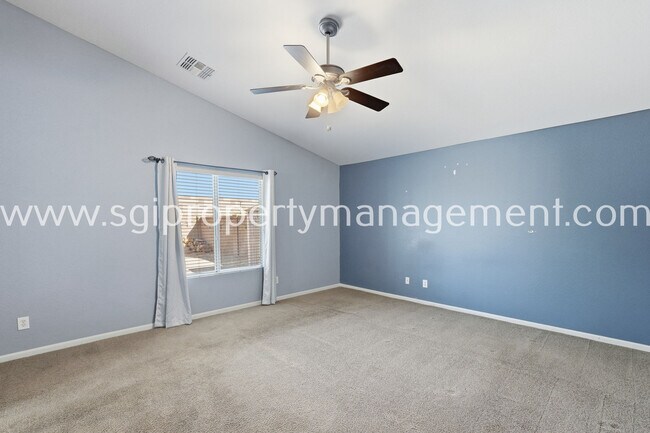 Building Photo - 12148 W Electra Ln
