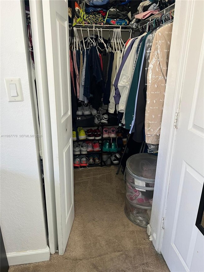 Building Photo - 8925 W 35th Ct