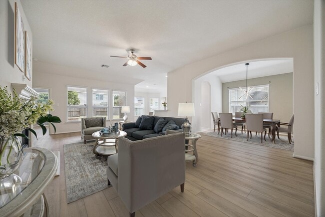 Building Photo - 10914 Visconti Ct