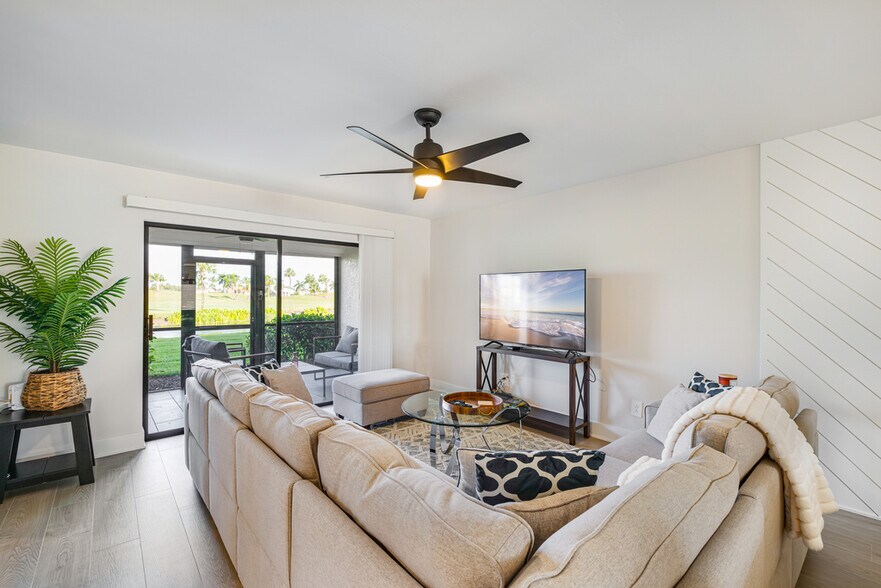 Building Photo - 16440 Kelly Cove Dr