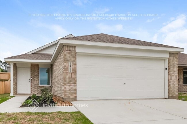 Building Photo - 15211 Abella Dr