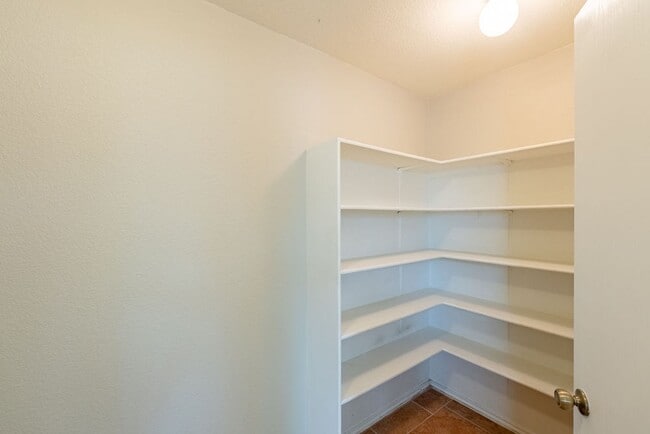 Building Photo - Beautiful 3 bed - 2 bath home in Greenridge, Round Rock!