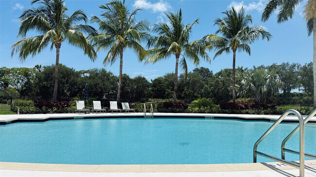 Building Photo - 187 SE Via Sangro