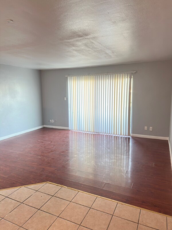 Building Photo - 1025 N Madison St