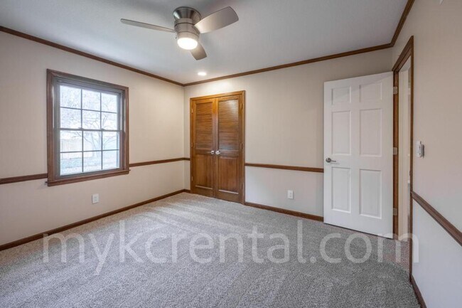 Building Photo - 12012 Ensley Ln