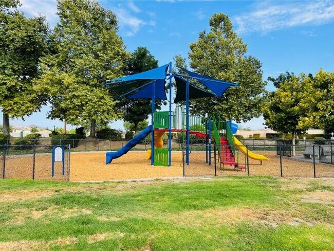 Building Photo - 28937 Biarritz Ct