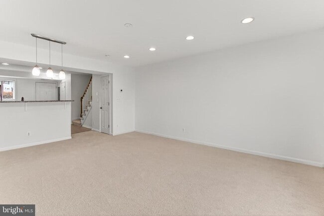 Building Photo - 1407 N Van Dorn St