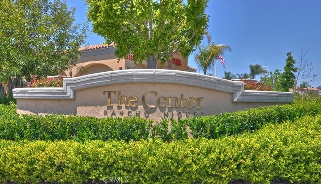 Building Photo - 24952 Via Denise