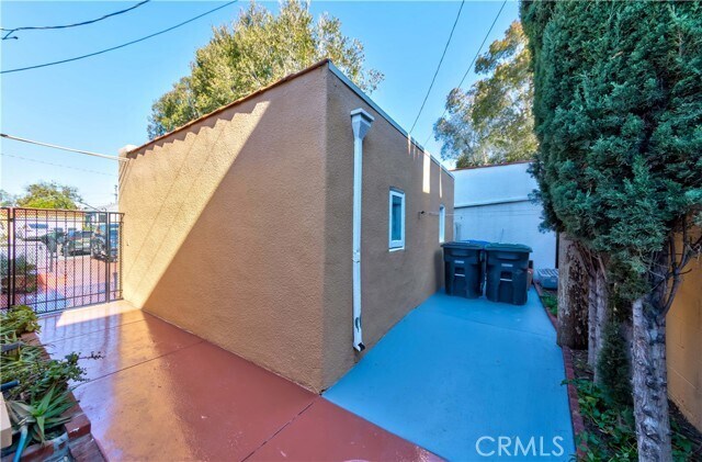 Building Photo - 1001 Monterey Rd