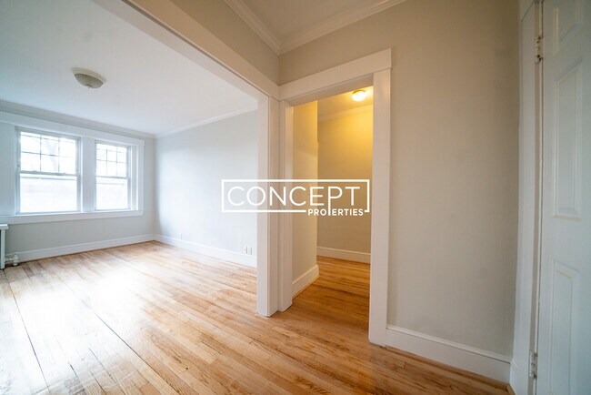 Building Photo - 56 Selkirk Rd