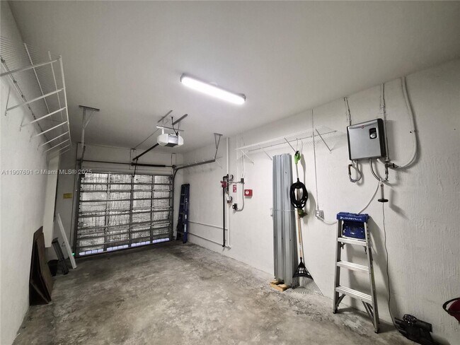 Building Photo - 2741 NW 55th Way