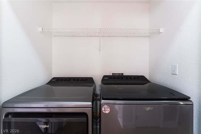 Building Photo - 6201 E Lake Mead Blvd