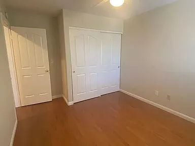 Building Photo - Well Kept 3 Bedroom, 2.5 Bath Home in High...