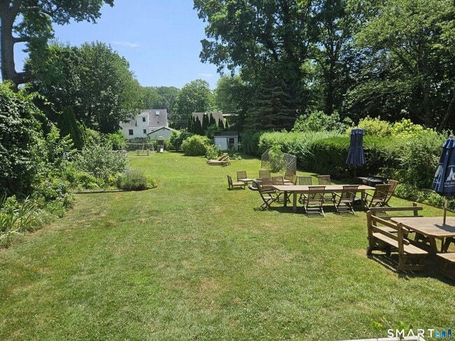 Building Photo - 201 Judd St