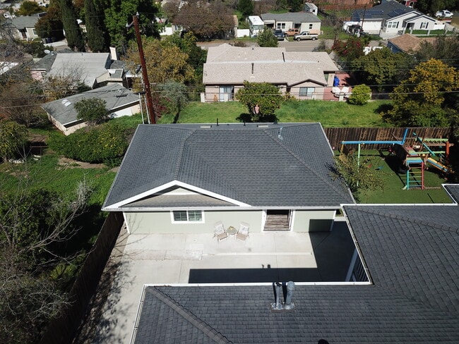 Building Photo - 10390 Don Pico Rd