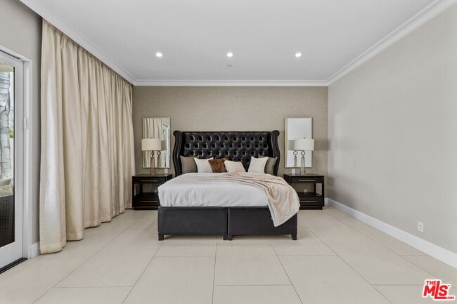 Building Photo - 12419 Erwin St