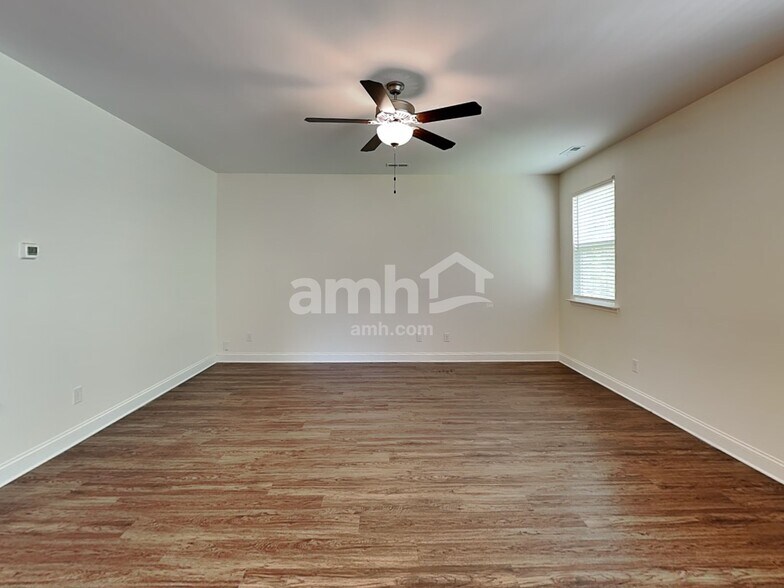 Building Photo - 8034 Leonine Ct