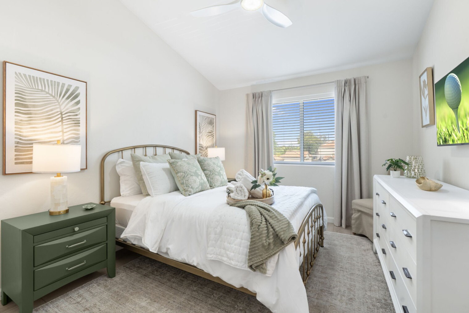 Building Photo - 10401 N 52nd St