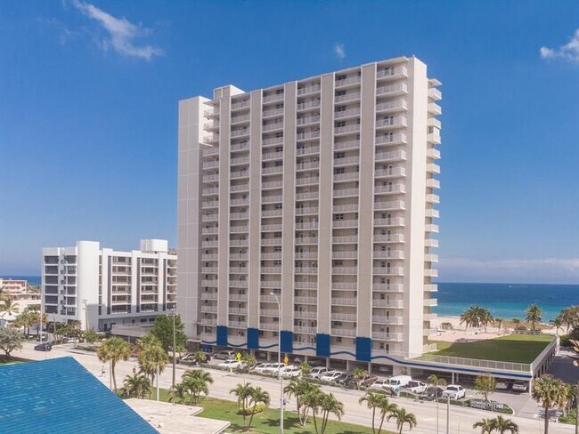 Building Photo - 750 N Ocean Blvd