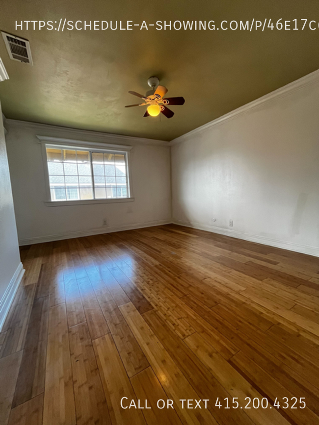 Building Photo - Charming 2-bedroom, 1.5-bath townhouse in ...