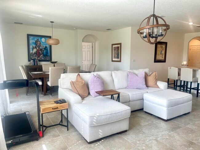 Building Photo - 10574 SW Cambria Ln