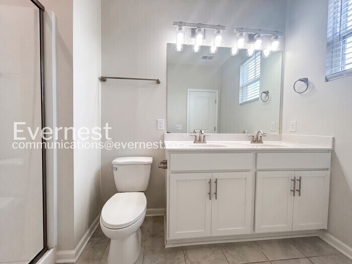 Building Photo - 2760 Sparrowgap Trl