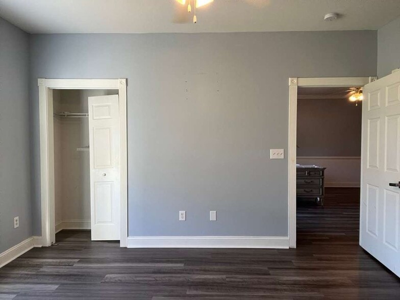 Building Photo - 4847 Luster Leaf Cir