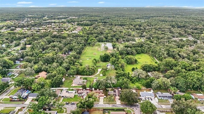 Building Photo - 17703 Cranbrook Dr