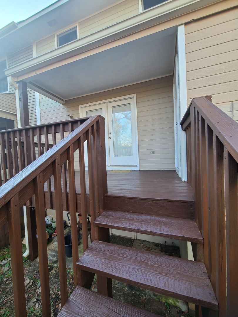 Building Photo - 5004 Falling Creek Ln