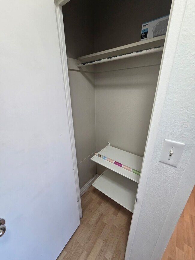 Building Photo - 1196 N Grant St