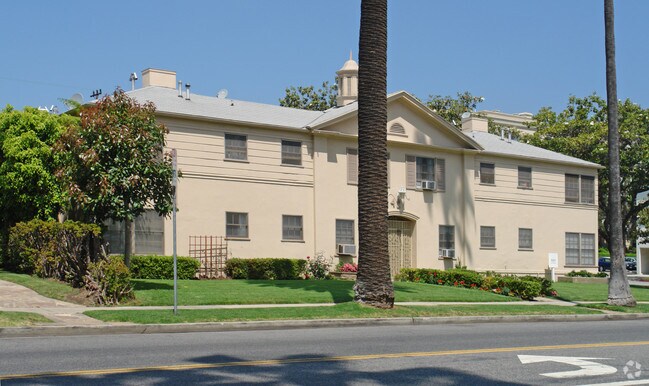 Building Photo - Beverly Hills Properties