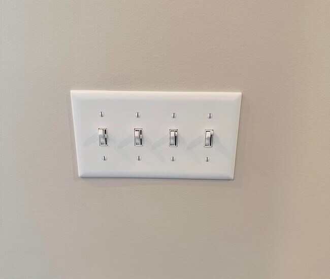 Building Photo - 30 High St