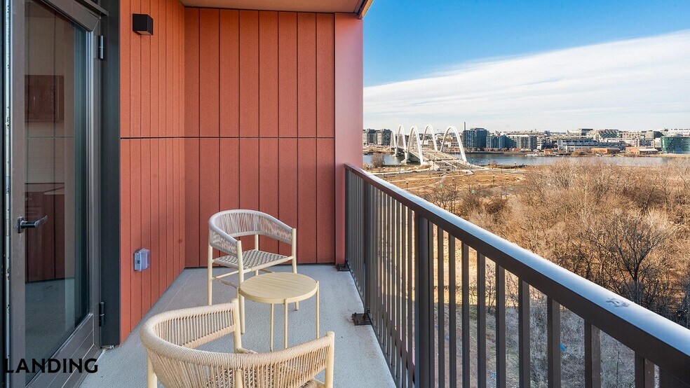 Building Photo - 632 Howard Rd SE