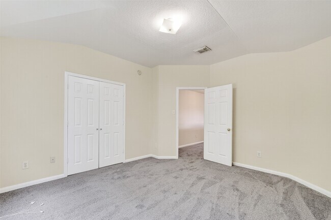 Building Photo - 16119 Gavin Ln