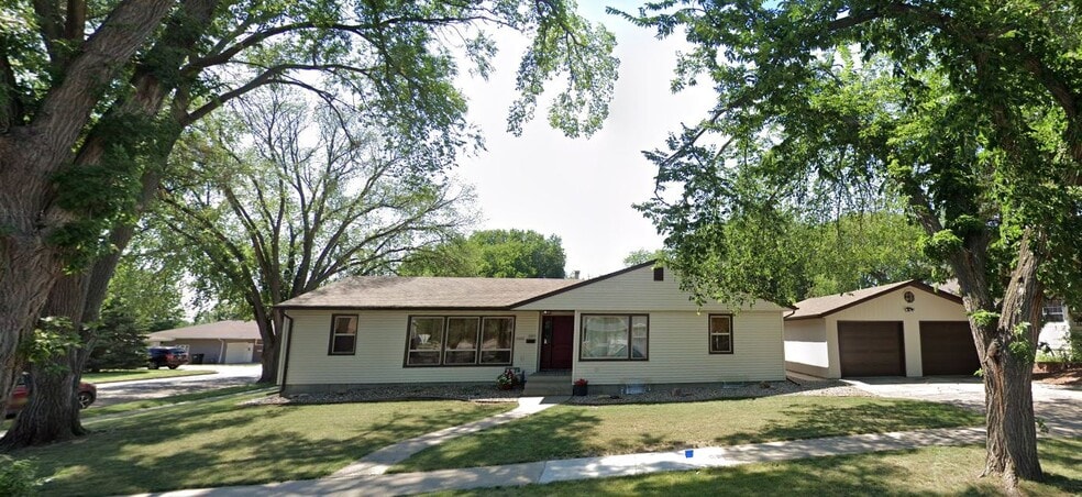 Building Photo - 1504 N 19th st