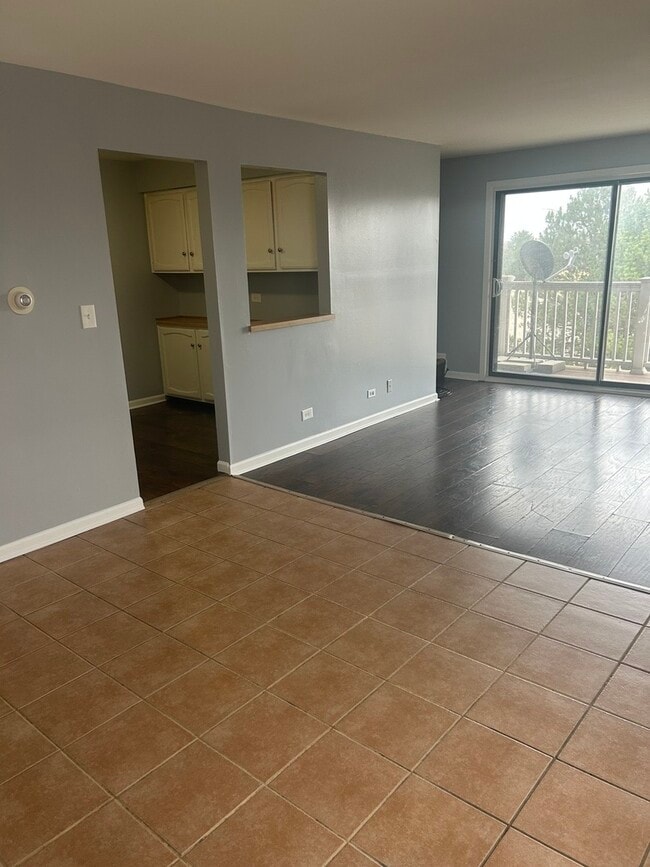 Building Photo - 169 S Gregory St