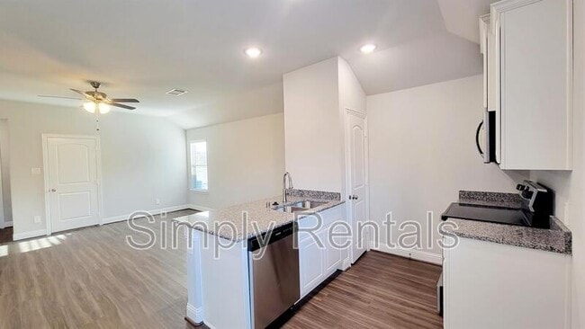 Building Photo - Brindle Dr. 1417