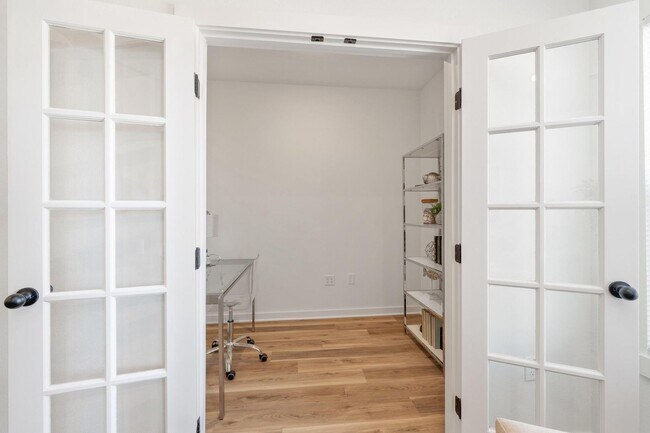 Building Photo - BRAND NEW 3 Bedroom/2 Bath Duplex in Godda...