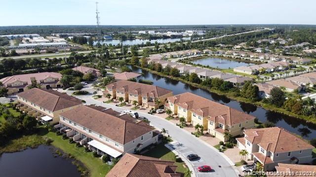 Building Photo - 566 SW Glen Crest Way