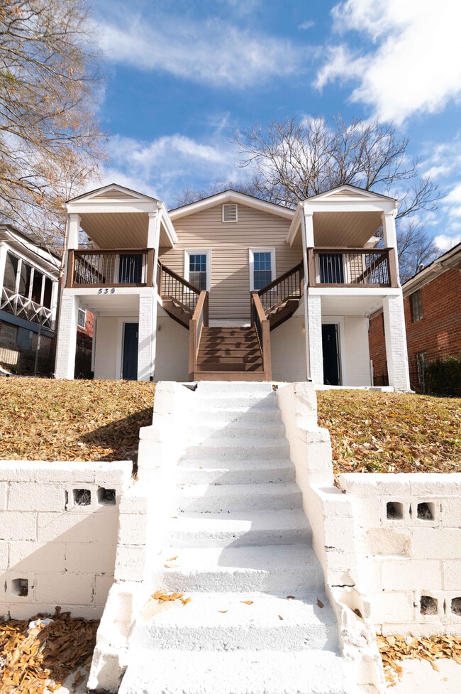 Primary Photo - 539 Paines Ave NW