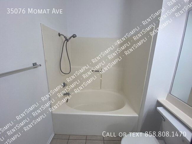 Building Photo - 35076 Momat Ave