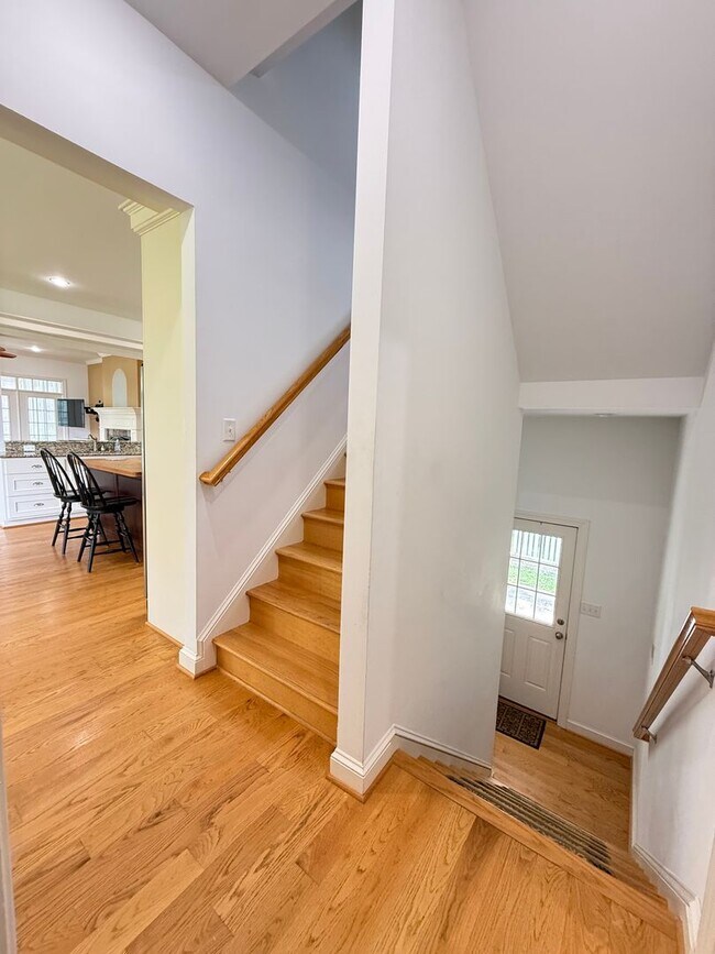 Building Photo - 142 Riverview Plantation Dr