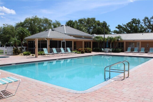 Primary Photo - 4410 Fairways Blvd
